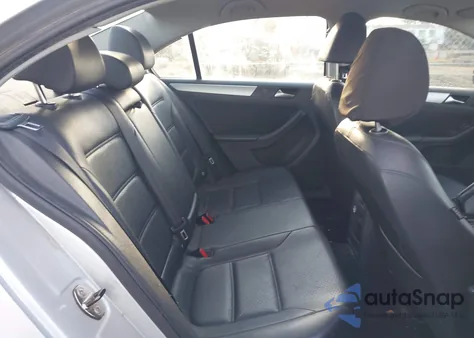 2013 Volkswagen Jetta 2.5L Se из США, поврежденный, VIN 3VWDP7AJ3DM413074